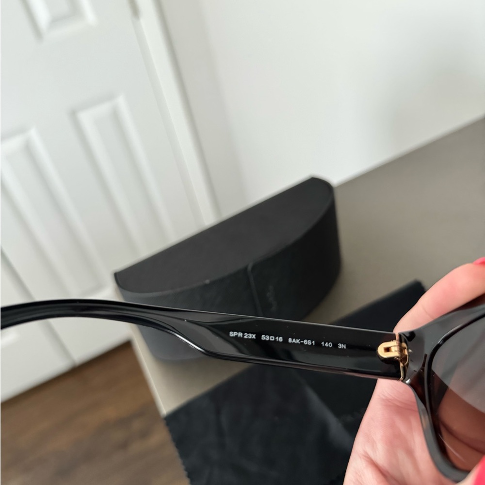 Prada Tortoise PR23XSF sunglasses - Picture 5 of 6